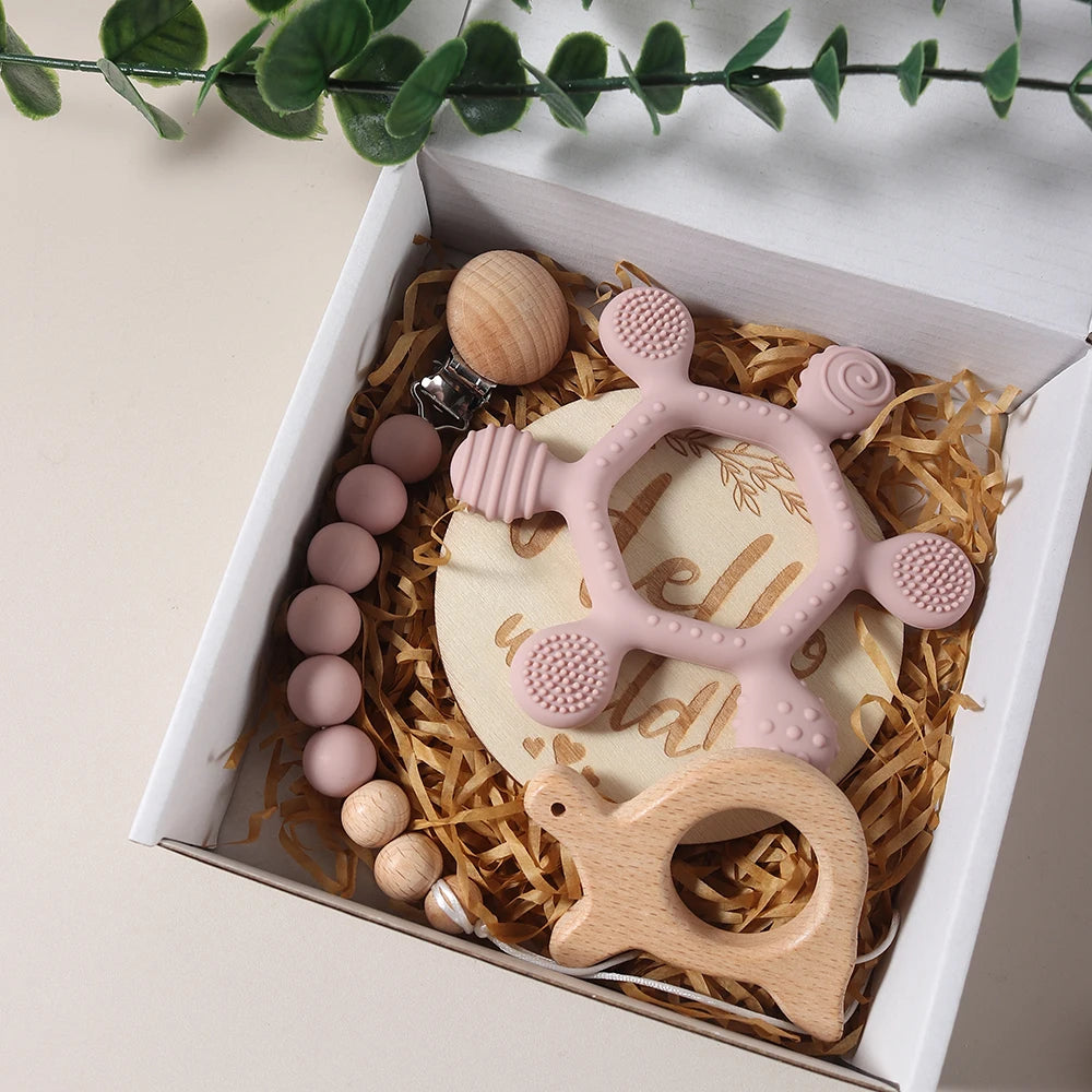 Baby gift set wheel